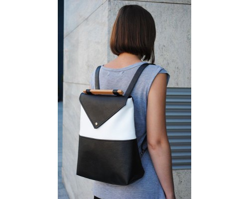 Женский рюкзак "Skins Black-White"