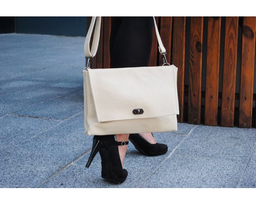 Женская сумочка из натуральной кожи бежевая Skins Beige