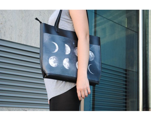 Вместительная женская сумка "Loon Mood"